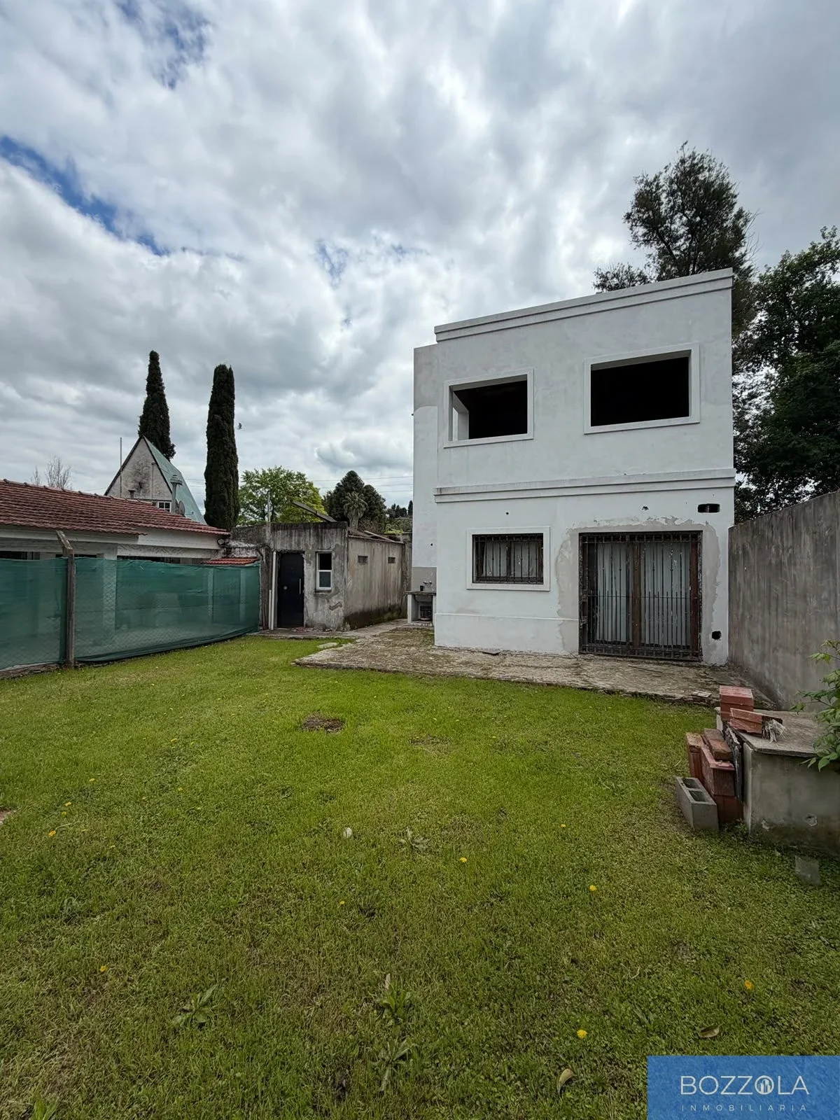 Casa en venta c/ cochera en La Reja - Imagen 2