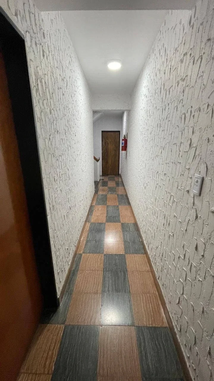 Depto 3 Amb Céntrico En Venta Moreno 75 m² Todos Los Servicios - Imagen 4