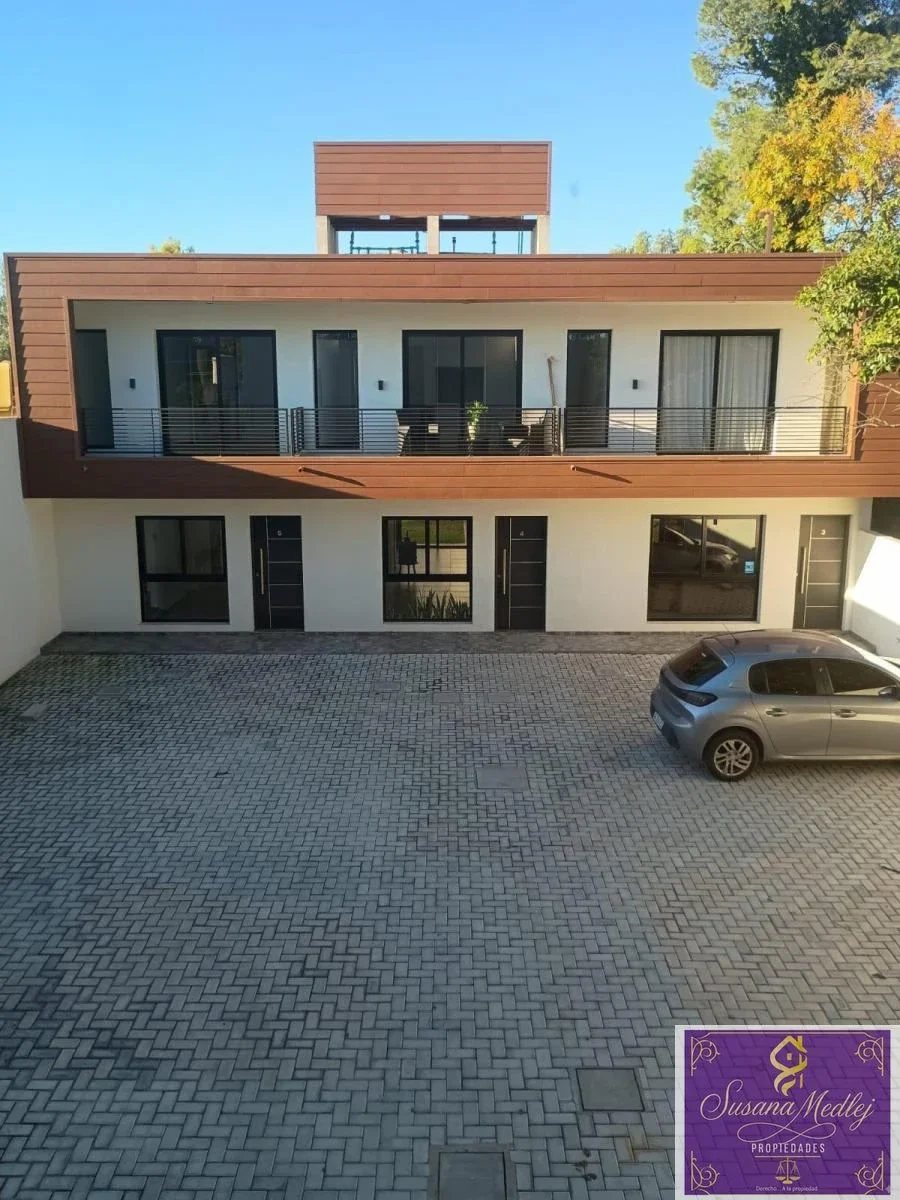 Dúplex en venta c/ cochera en Ituzaingó Sur - Imagen 1