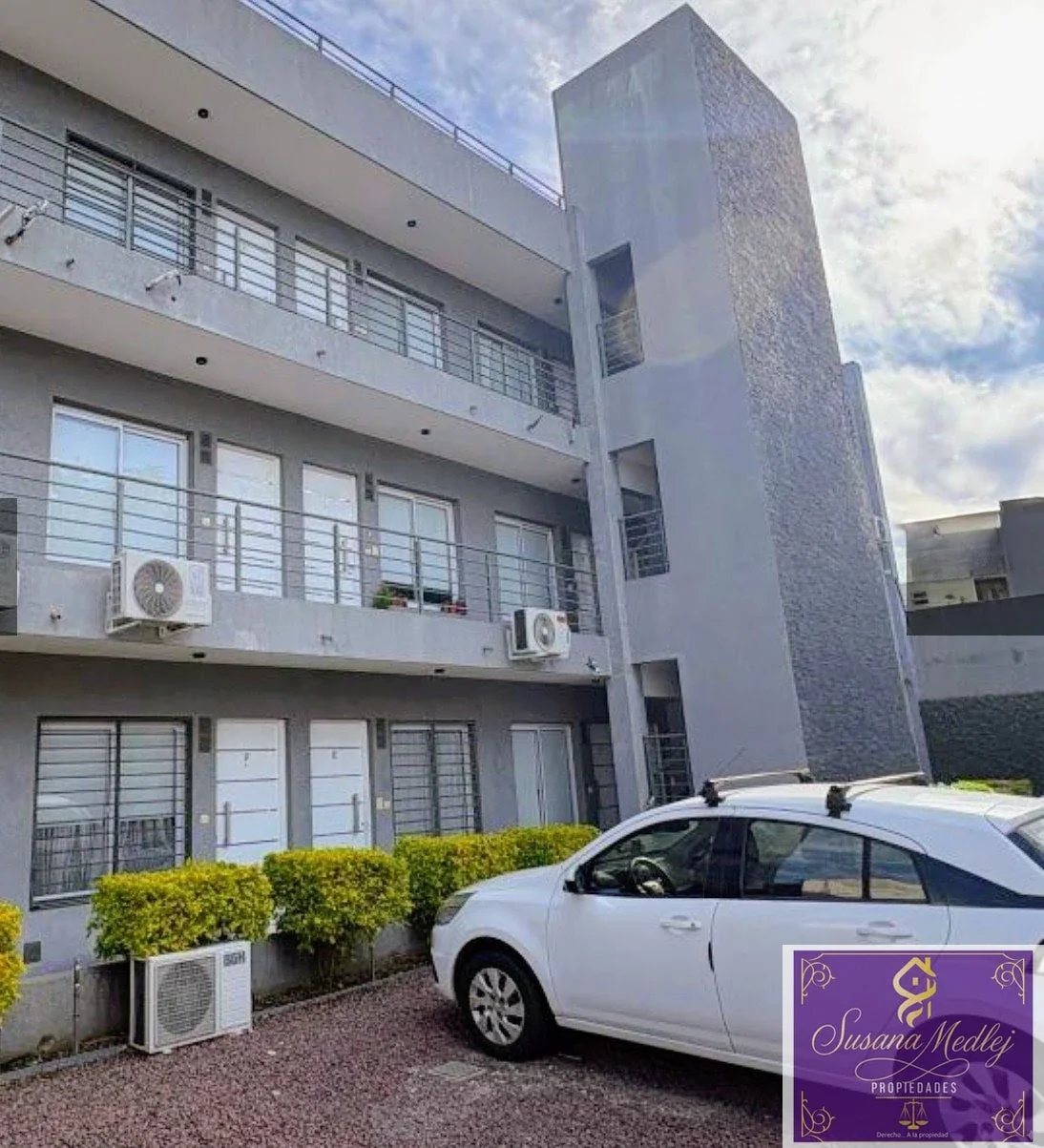 Departamento en venta c/ cochera en Morón - Imagen 1
