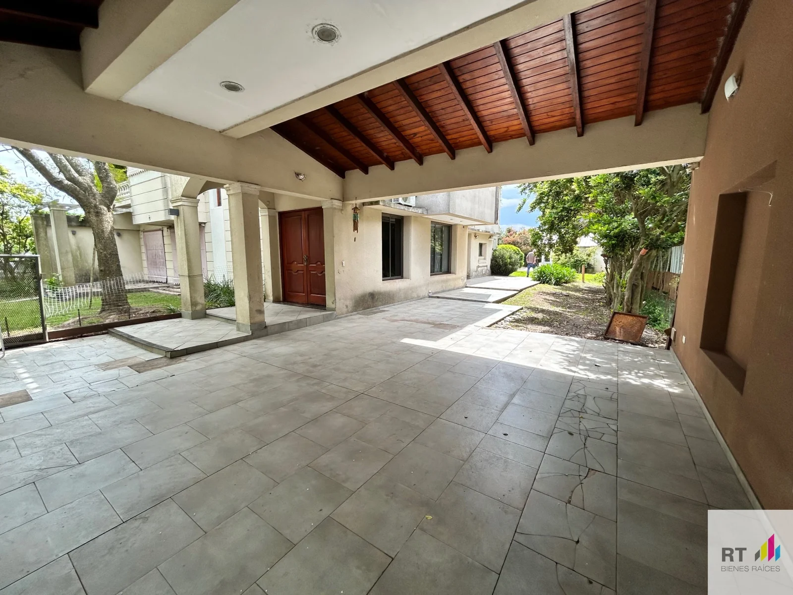 Imponente casa en Villa Amelia - Imagen 2