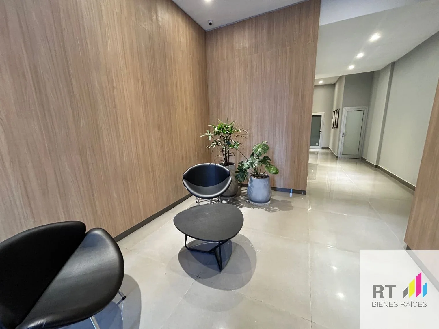 Departamento en venta c/ cochera en Centro - Imagen 2