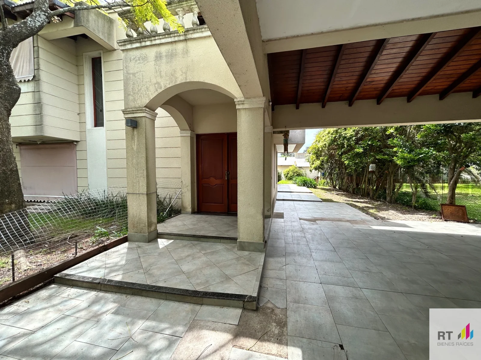 Imponente casa en Villa Amelia - Imagen 4