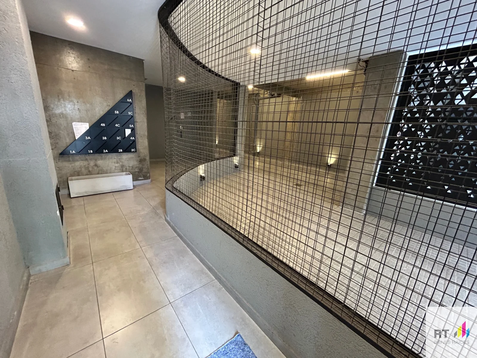 Departamento en venta en Abasto - Imagen 2