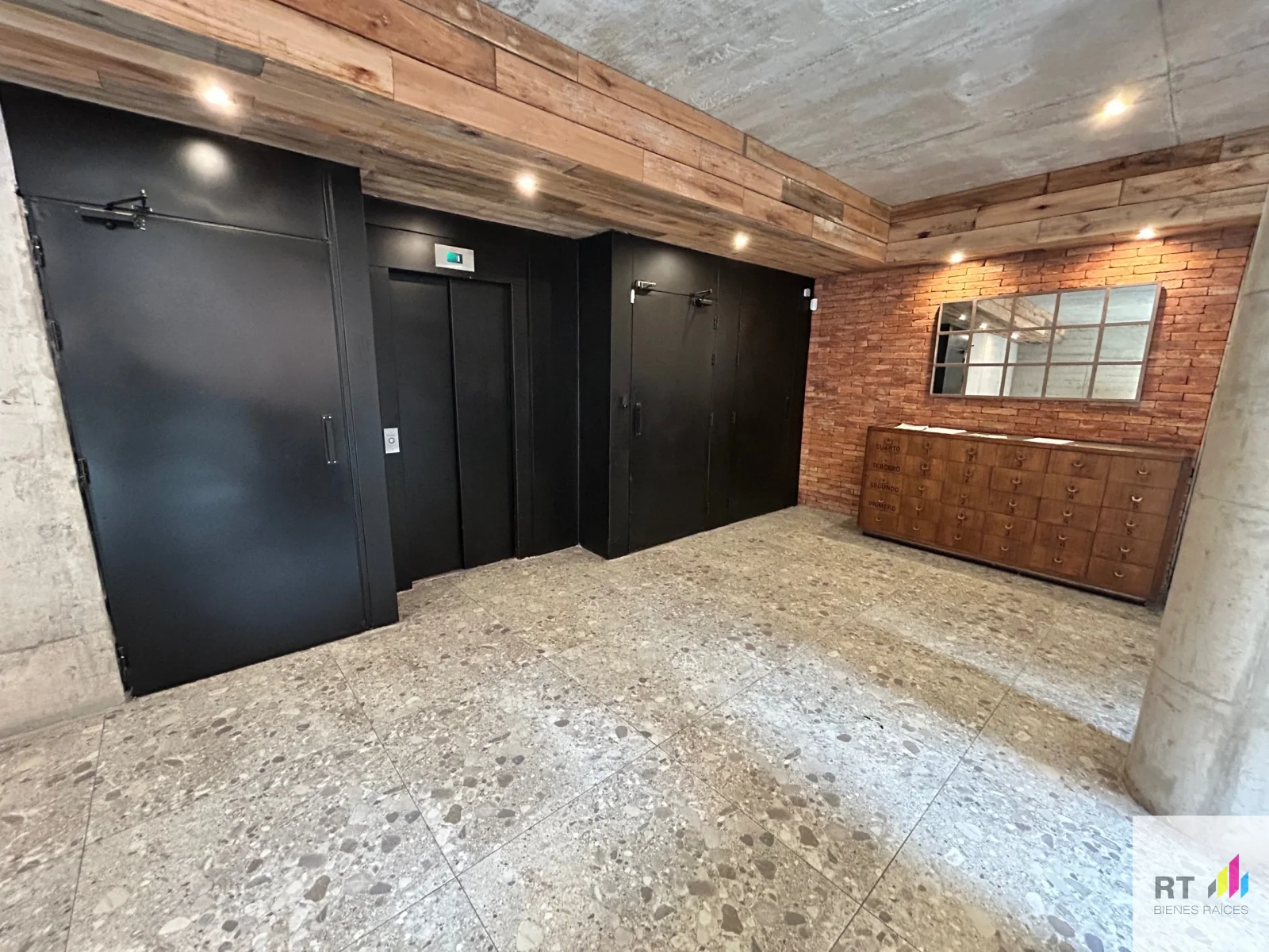 Departamento en venta en Pichincha - Imagen 5