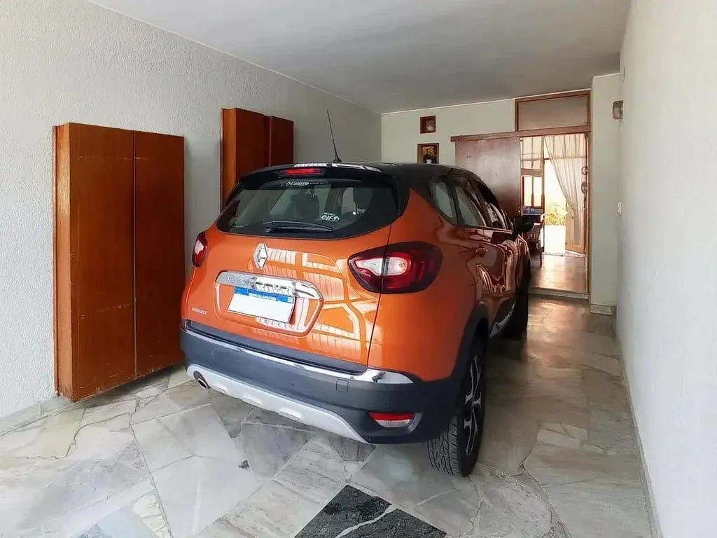 Casa en venta c/ cochera en Centro - Imagen 3