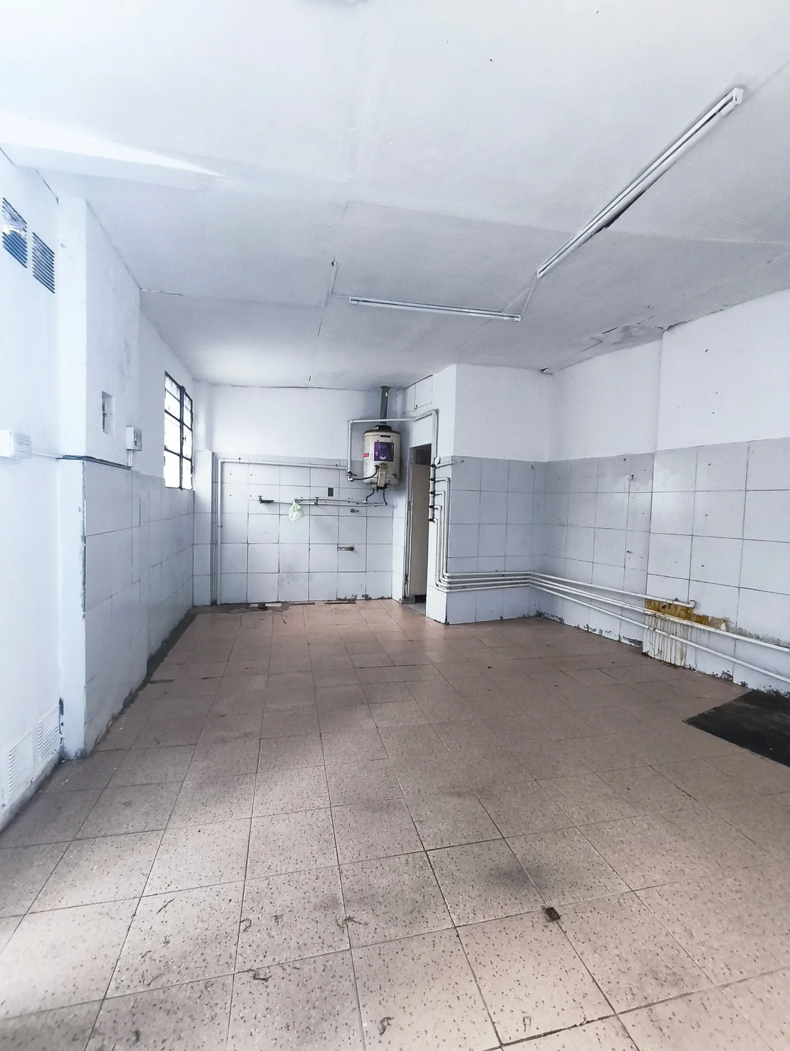 Local comercial en alquiler ubicado en Jorge Cura - Imagen 5