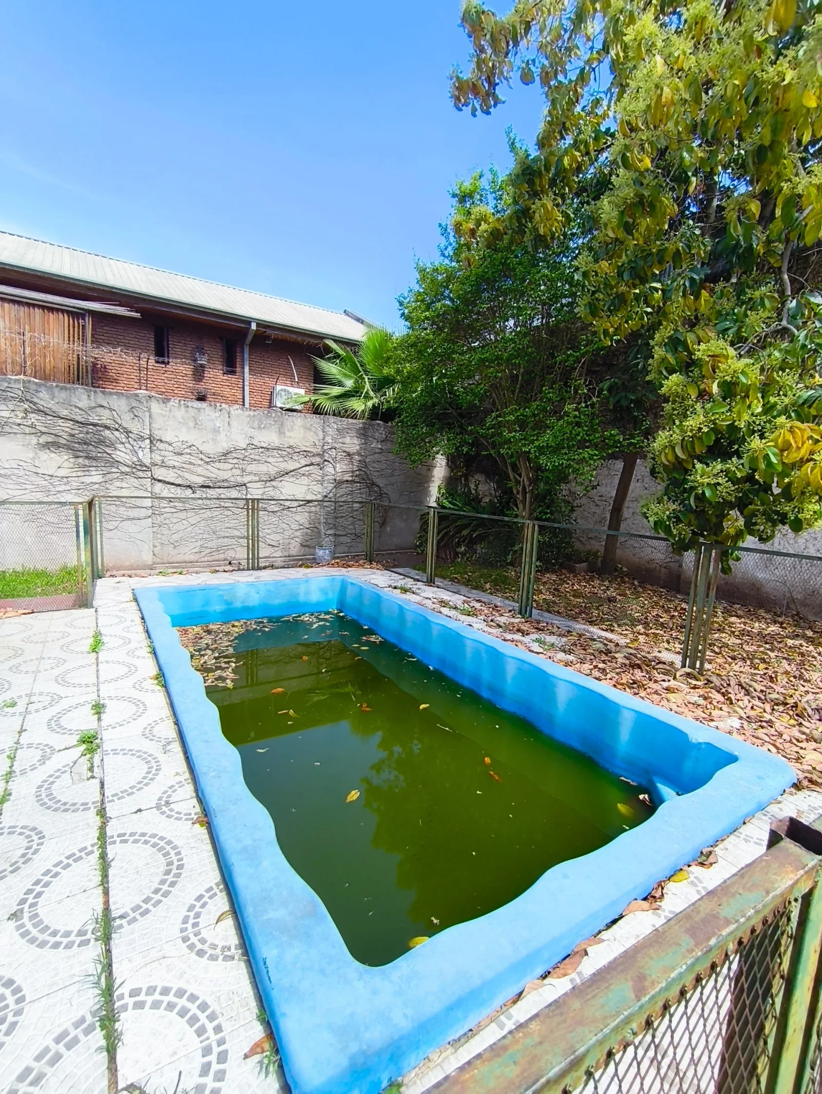 Chalet en venta c/ cochera en Saladillo - Imagen 2