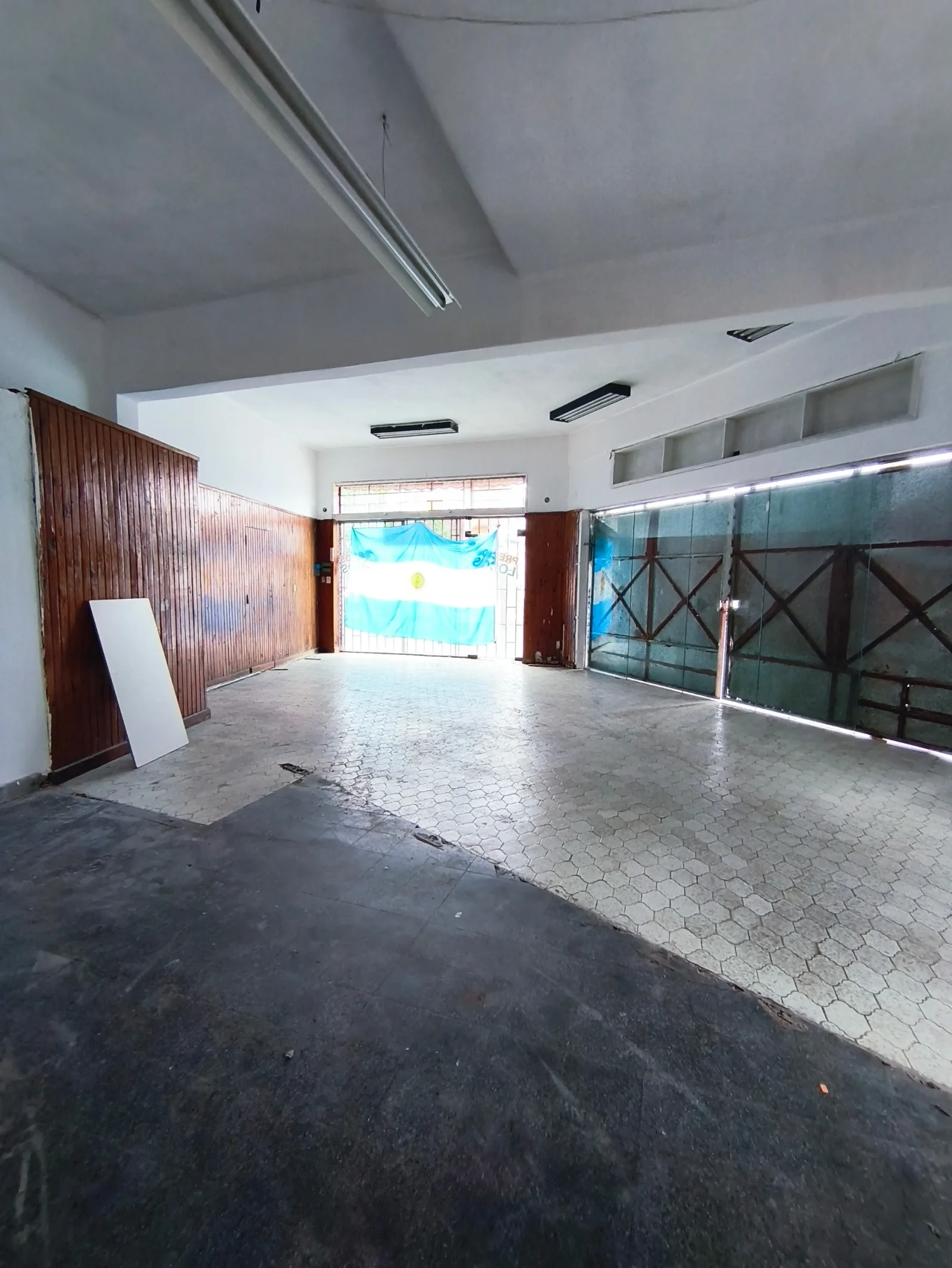 Local comercial en alquiler ubicado en Jorge Cura - Imagen 5