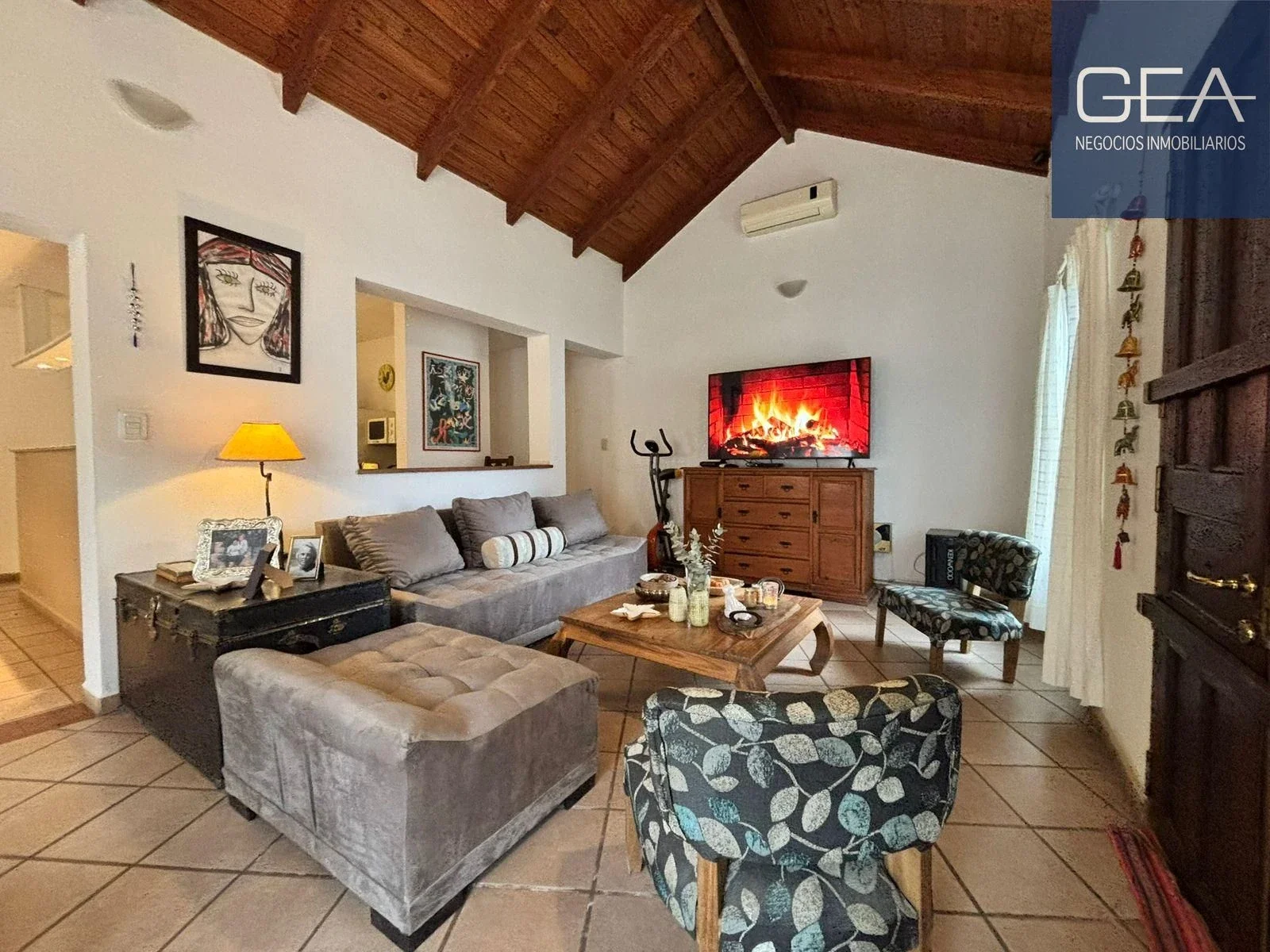 VENTA. VILLA ALLENDE. CASA 2 DORMITORIOS. PATIO. COCHERA. APTA CRÉDITO! - Imagen 1