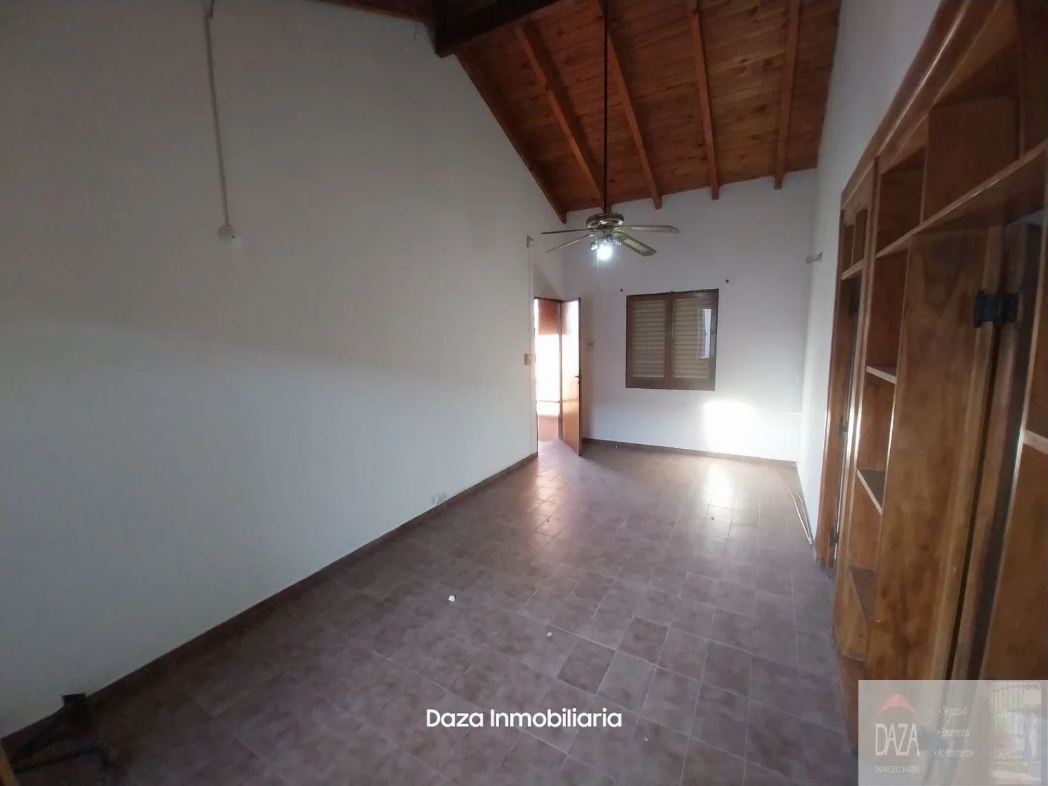 Departamento en alquiler c/ cochera en Villa Nueva - Imagen 5
