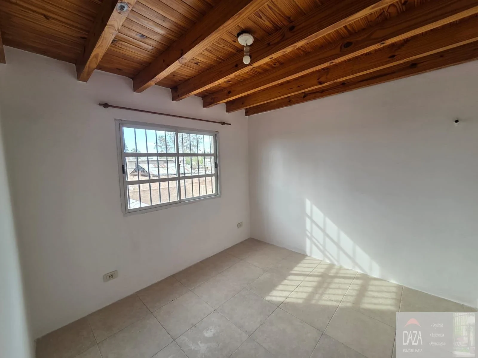 Departamento en alquiler c/ cochera en Capilla del Rosario - Imagen 4