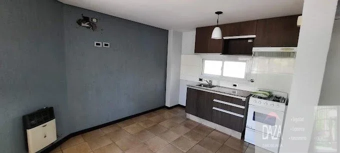 Dúplex en alquiler c/ cochera en Villa Nueva - Imagen 3