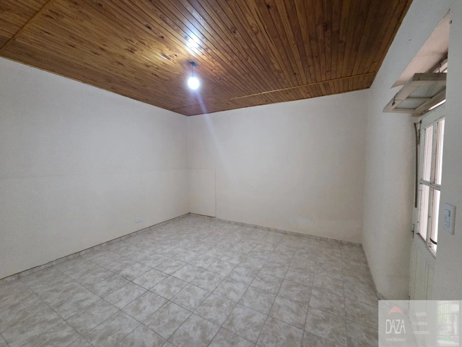 Departamento en alquiler c/ cochera en Villa Nueva - Imagen 5
