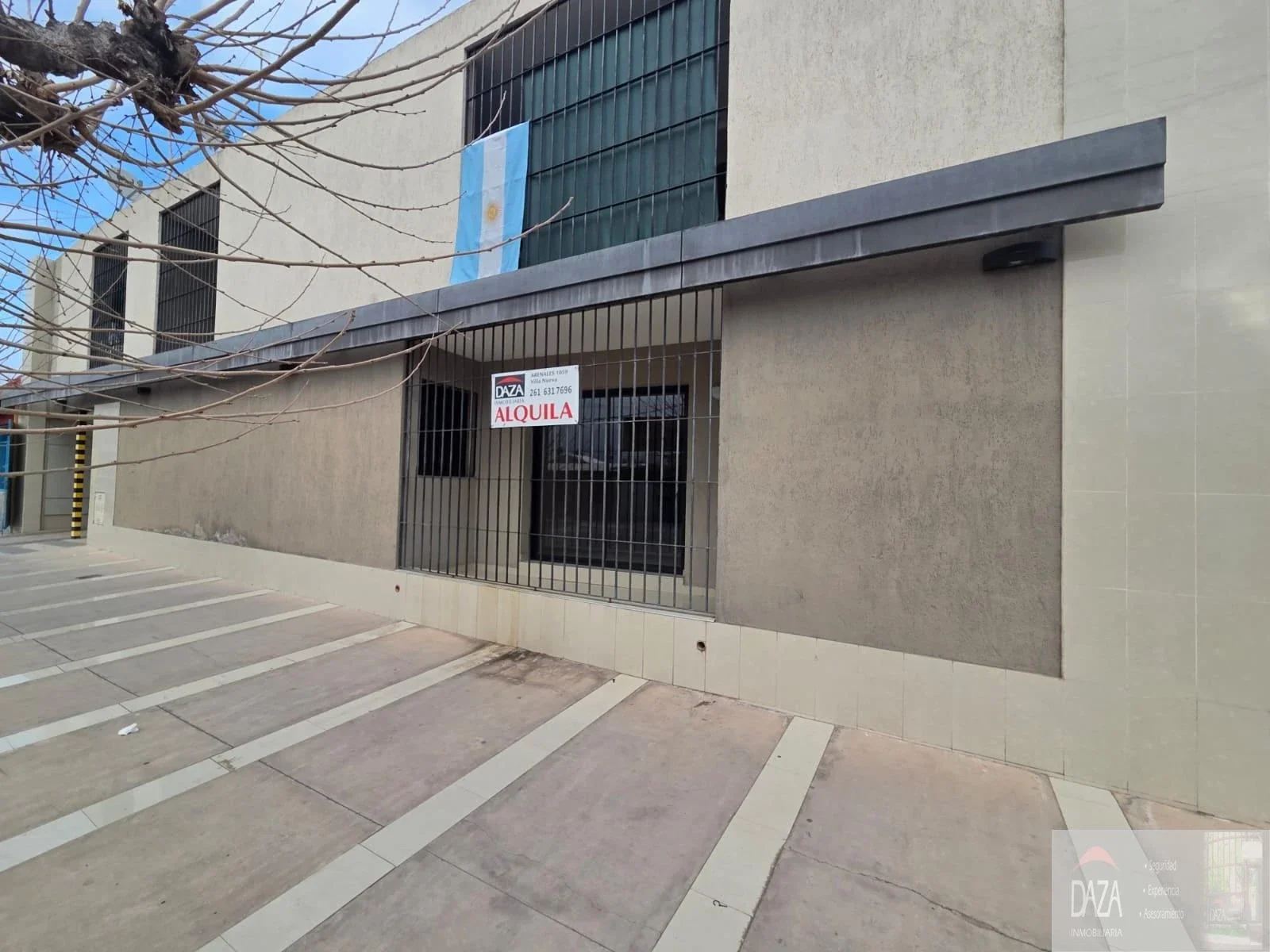 Departamento en alquiler c/ cochera en Rodeo de la Cruz - Imagen 1