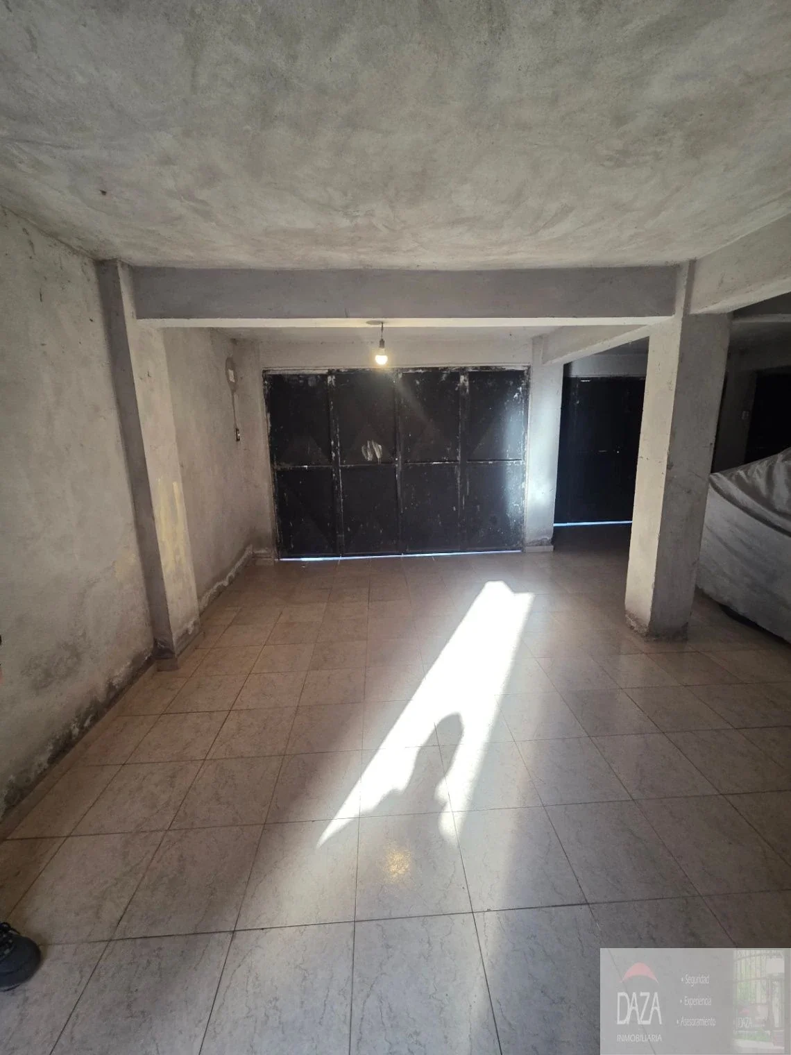 Departamento en alquiler c/ cochera en Rodeo de la Cruz - Imagen 3