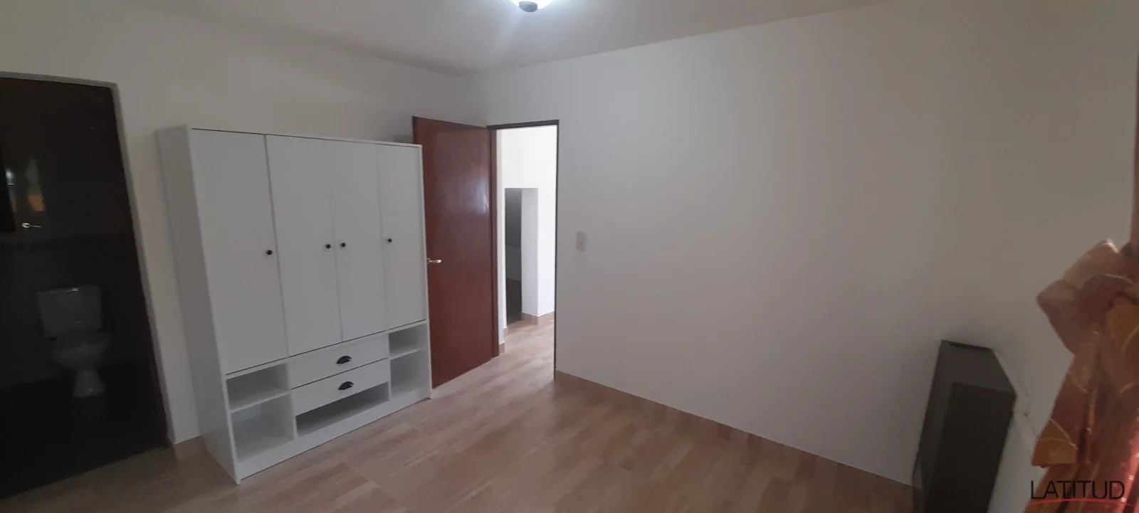 Departamento de 1 dormitorio con baulera en Alem - Imagen 4