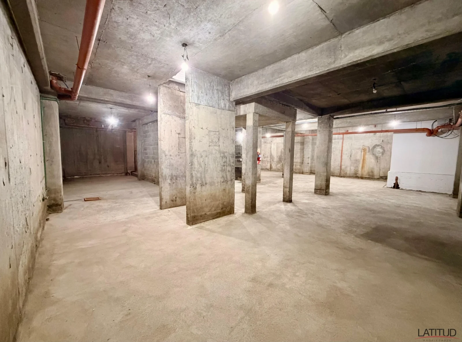 Unidad de guardado en Subsuelo de 164,85 m² en venta – Edificio Oikos - Imagen 1