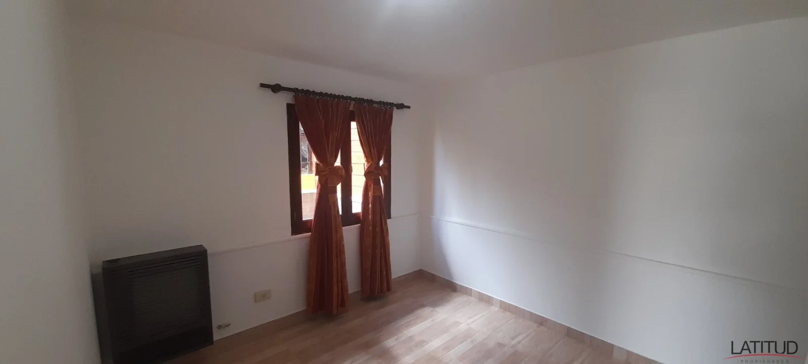 Departamento de 1 dormitorio con baulera en Alem - Imagen 5