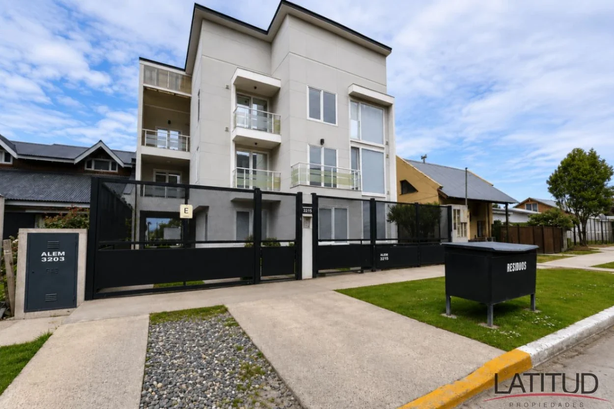 Departamento 2 ambientes sobre Alem 3215 en Venta - Imagen 1