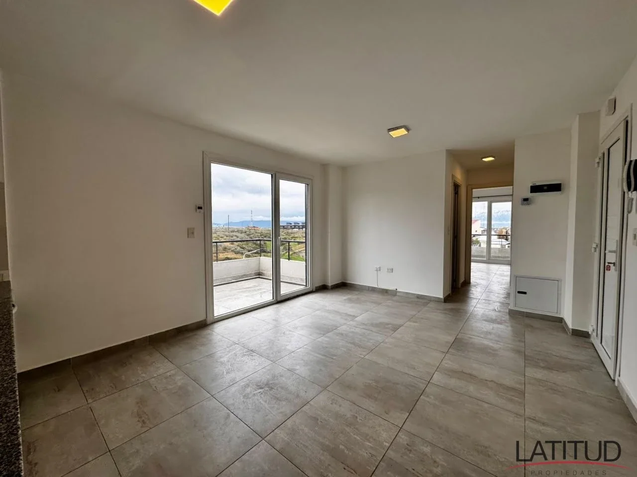 Departamento en alquiler en Ushuaia - Imagen 2