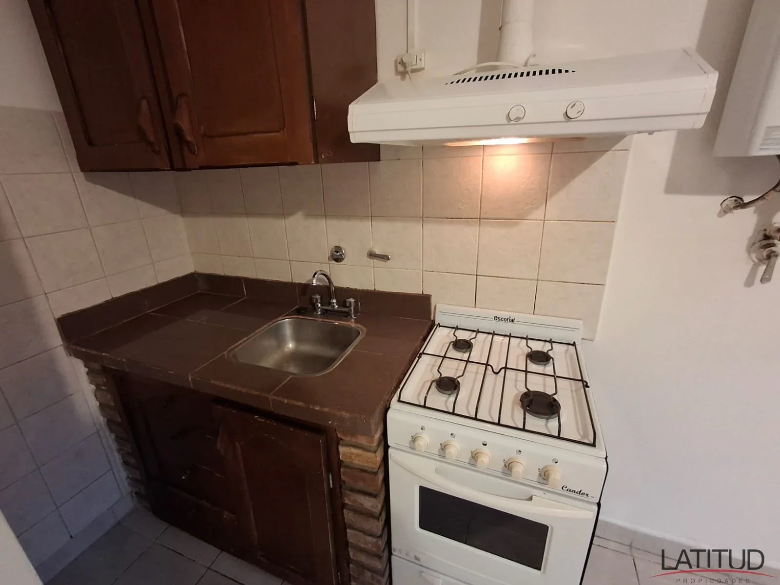 Departamento de 1 dormitorio en planta baja c/ patio zona kuanip - Imagen 3