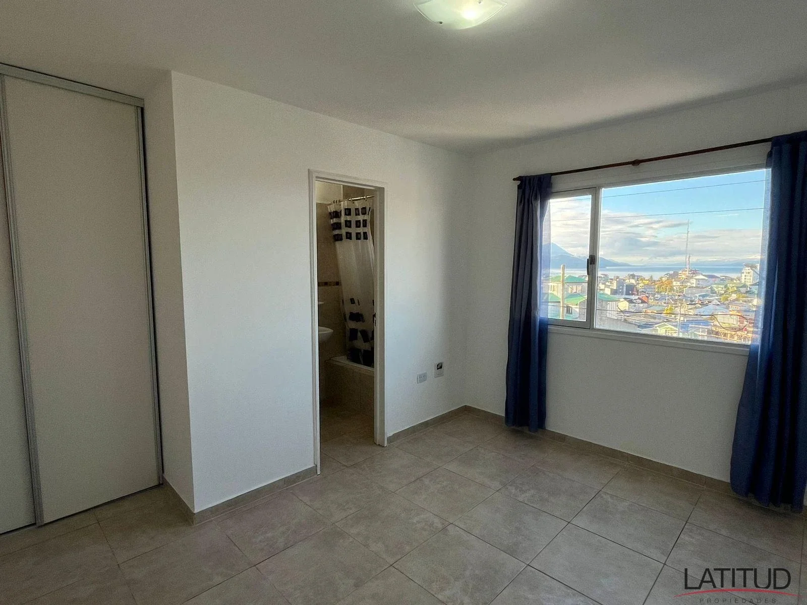 Hermoso departamento con vista al canal de Beagle de 1 dormitorio - Imagen 5