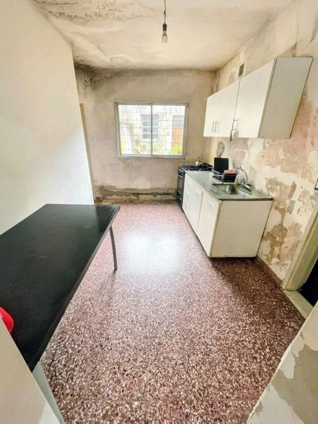 CASA MULTIFAMILIAR! OPORTUNIDAD! - Imagen 5