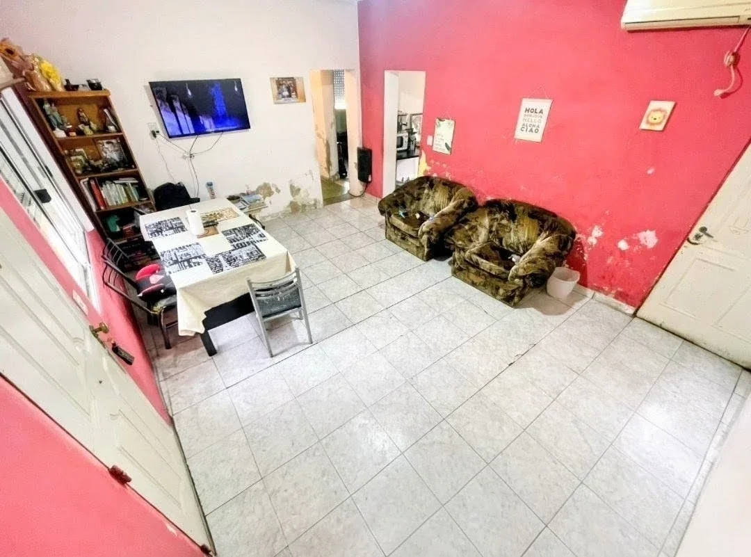 CASA MULTIFAMILIAR! OPORTUNIDAD! - Imagen 4
