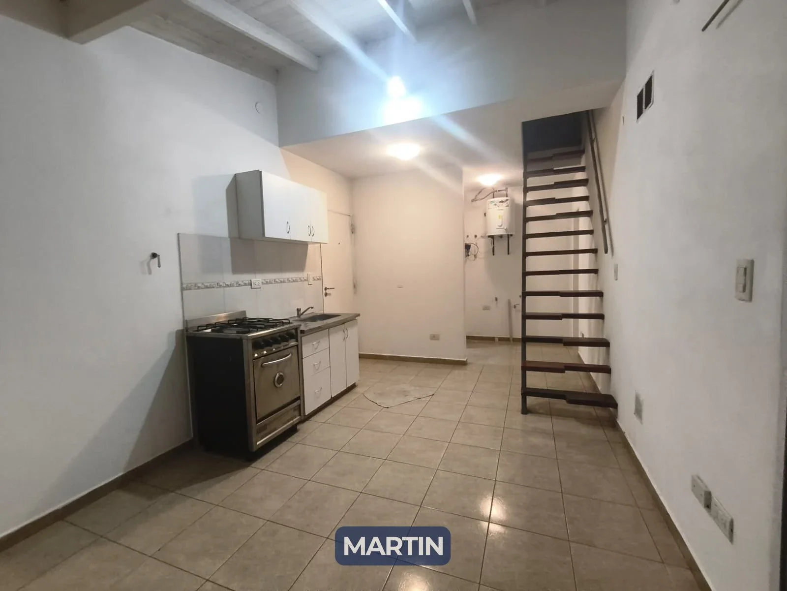 Alquiler Departamento 3 ambientes San Miguel con cochera y terraza propia - Imagen 2