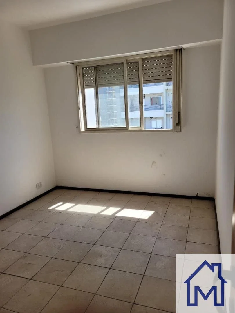 ALQUILER DEPTO 2 AMBIENTES C/BALCON EN CASEROS - Imagen 3
