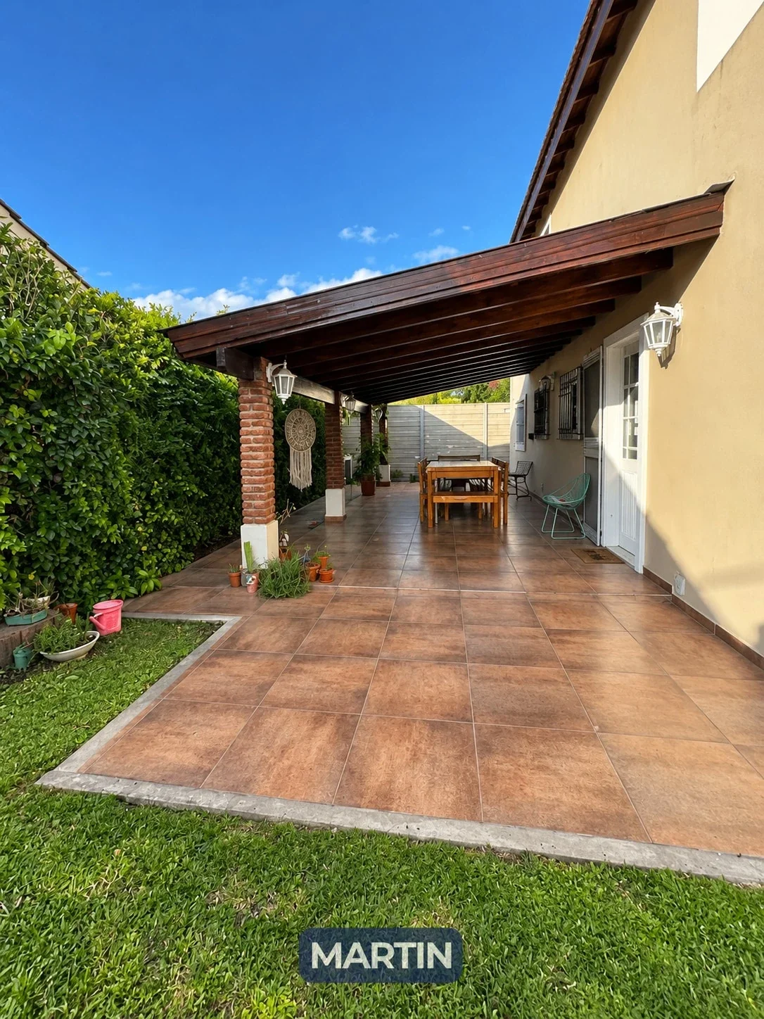 Chalet en venta c/ cochera en Del Viso - Imagen 2