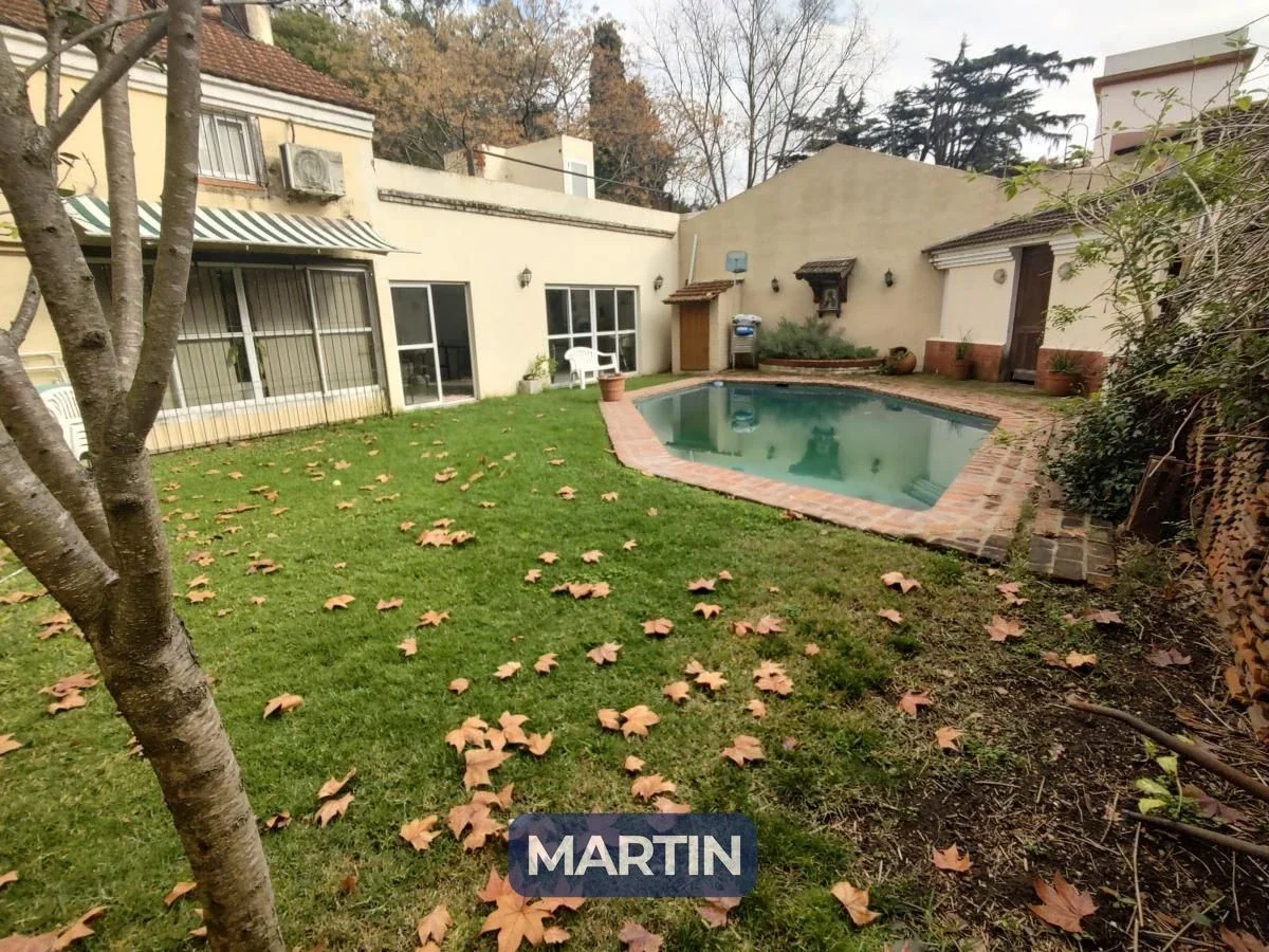 Casa en venta c/ cochera en Villa de Mayo - Imagen 1
