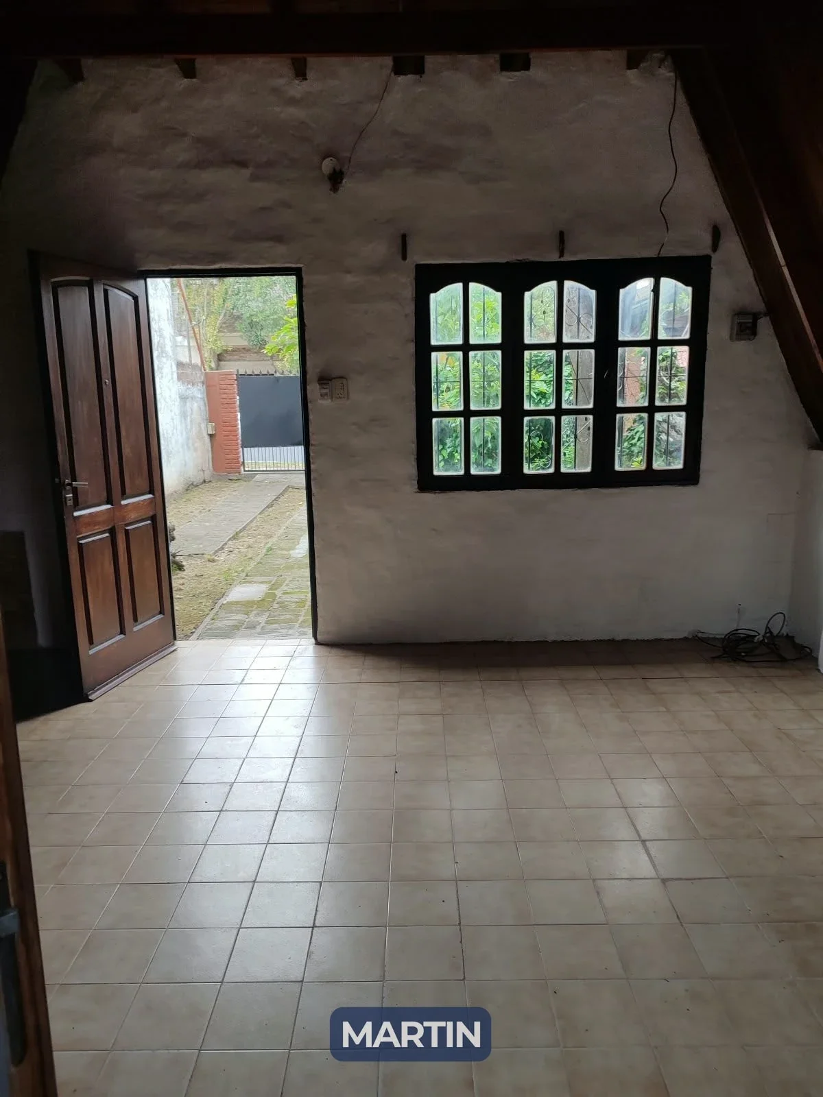 Casa en alquiler c/ cochera en Bella Vista - Imagen 4