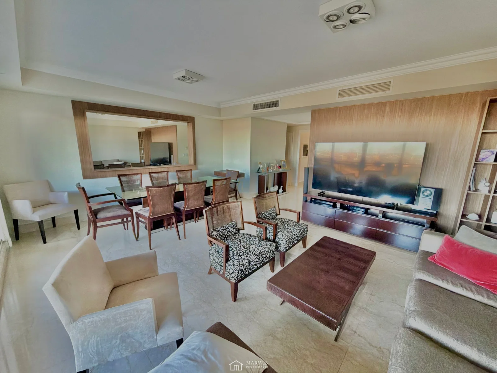 Exclusivo 3 Ambientes en Château Puerto Madero | Piso Alto - Imagen 2