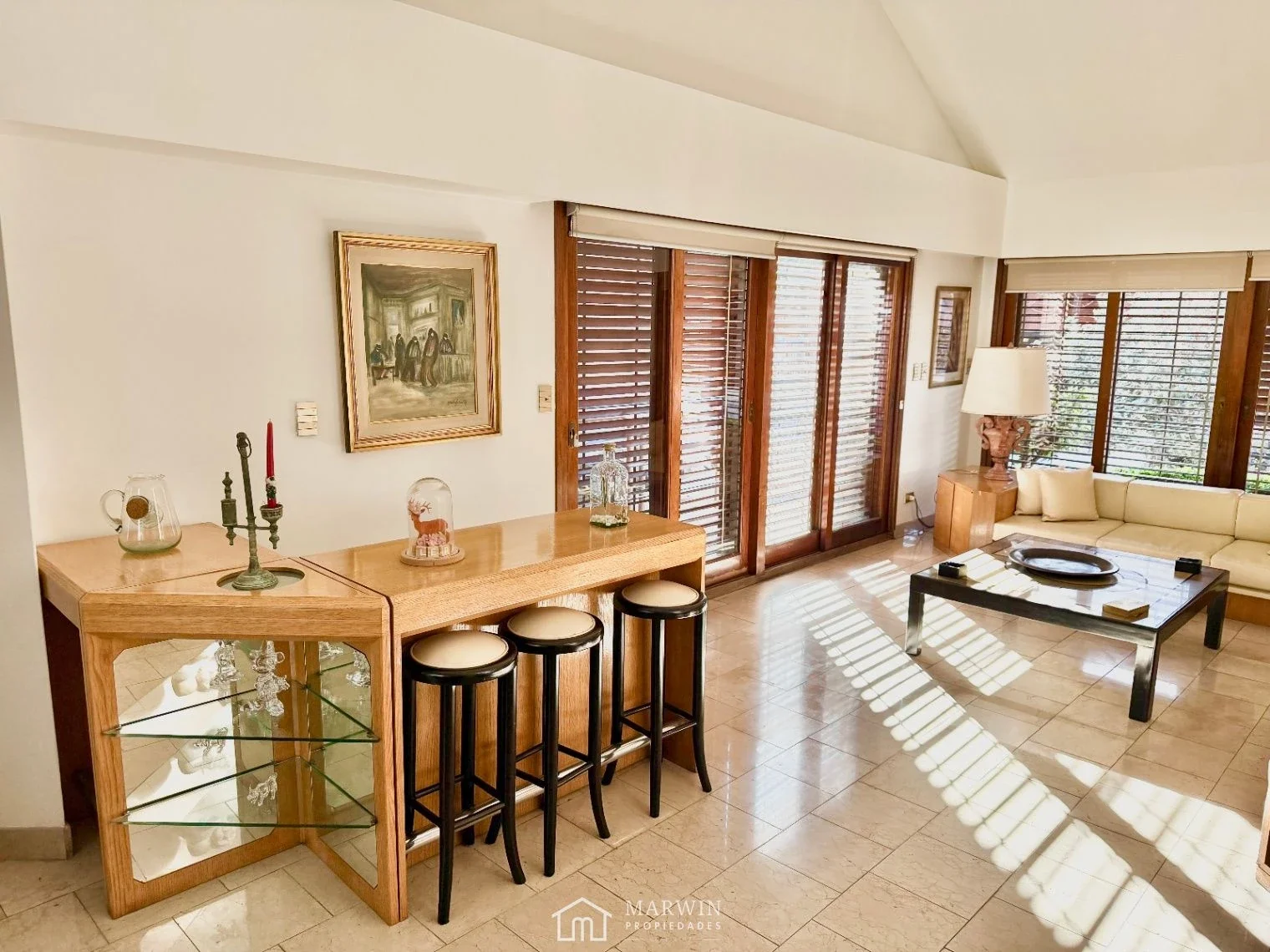 Casa de Categoría con Arquitectura de Excelencia en Parque Chacabuco - Imagen 3