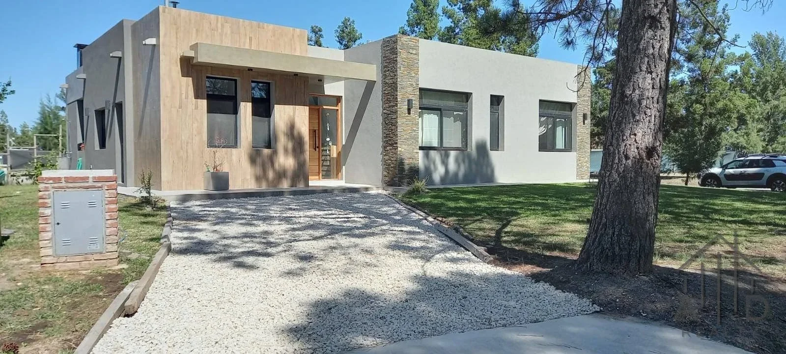 Casa en venta en Coronel Brandsen - Imagen 2