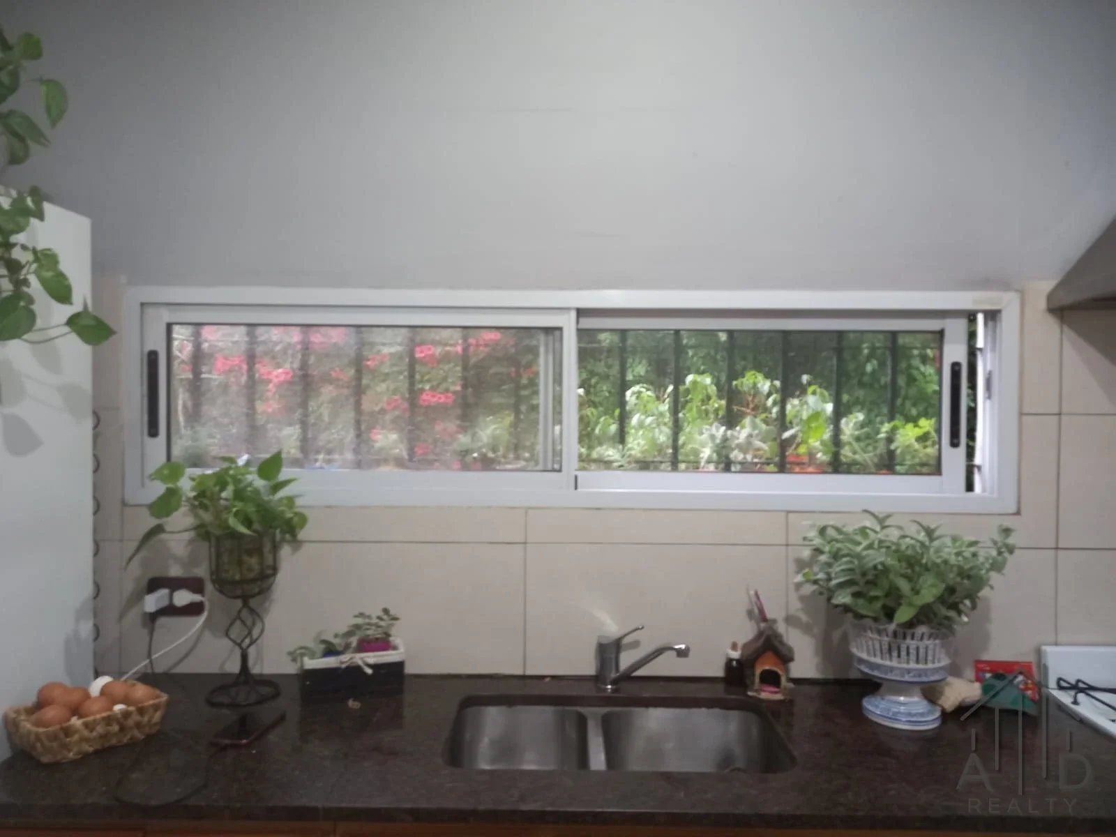 Casa en venta 4 ambientes en excelente lote en Remedios de Escalada Lanús - Imagen 5