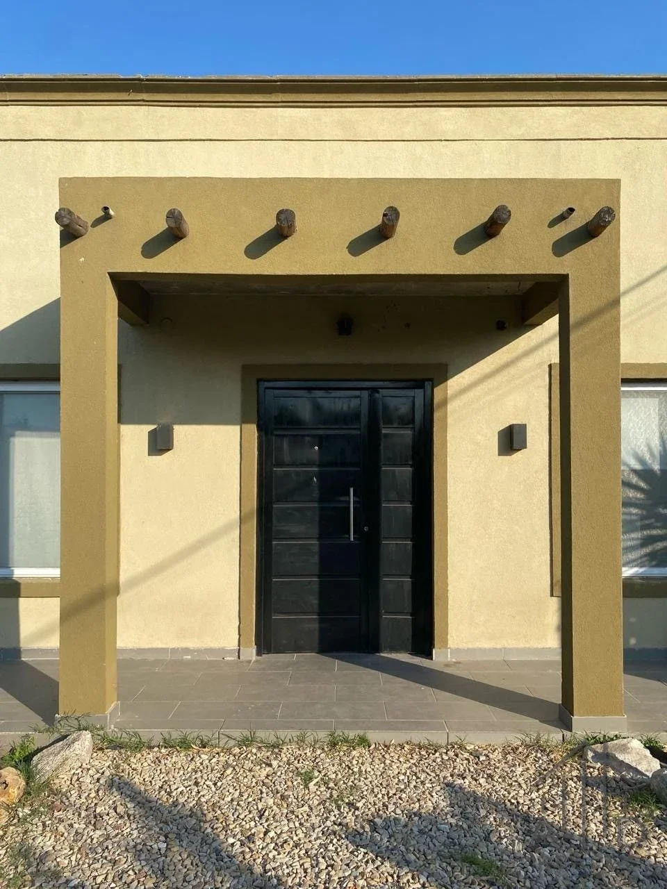 Casa en venta c/ cochera en Florencio Varela - Imagen 2