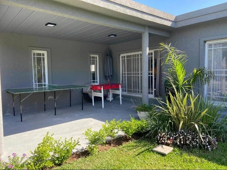 Casa quinta en venta de 115m2 ubicado en Florencio Varela - Imagen 2