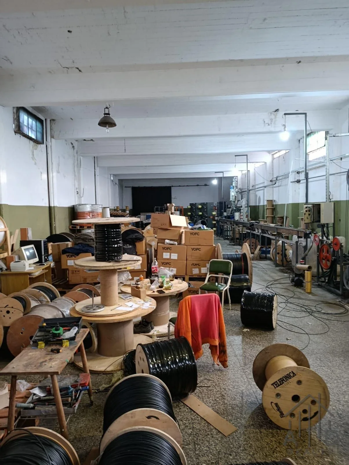 Depósito en alquiler de 350m2 ubicado en Quilmes Oeste - Imagen 5