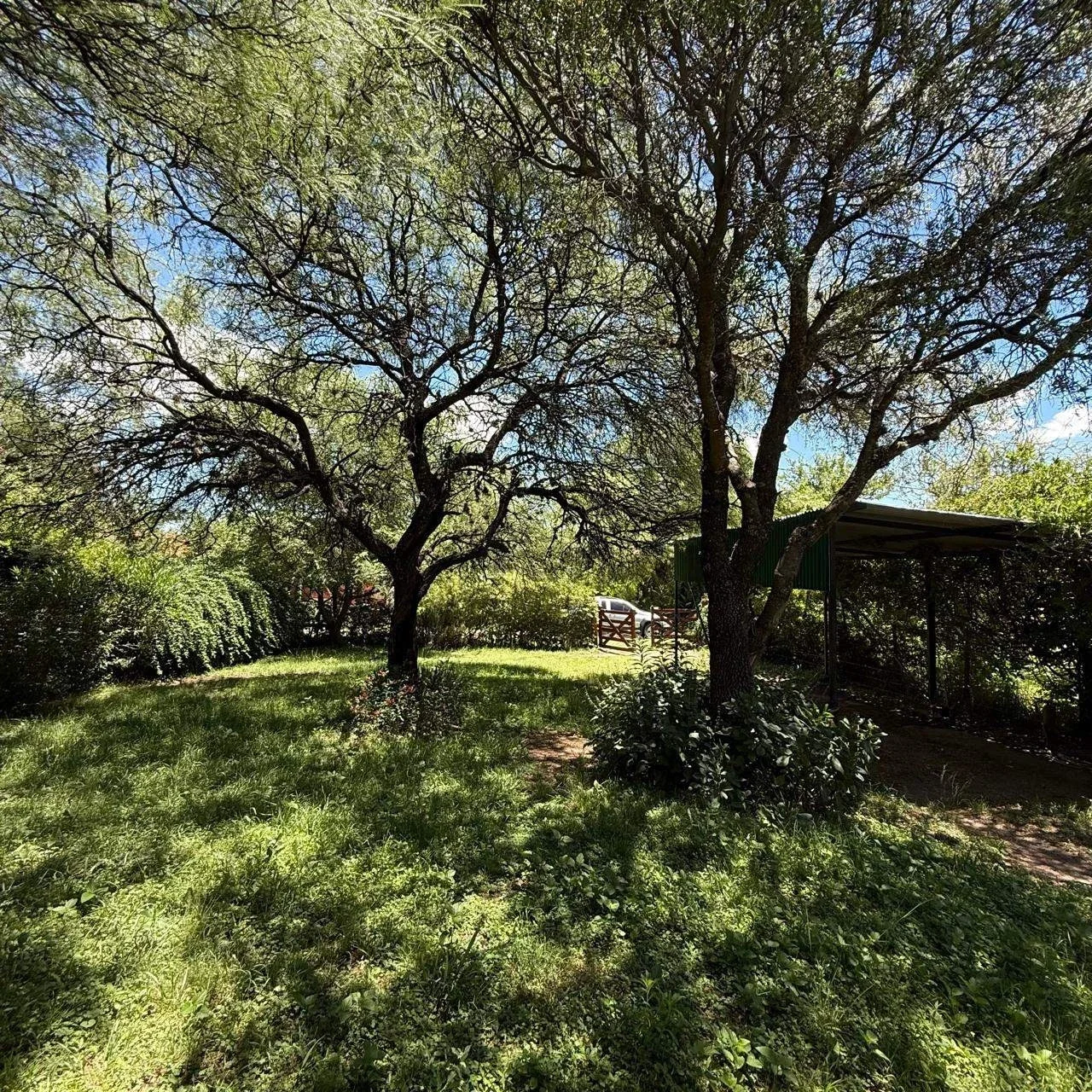 Casa en venta c/ cochera en Los Molles - Imagen 2