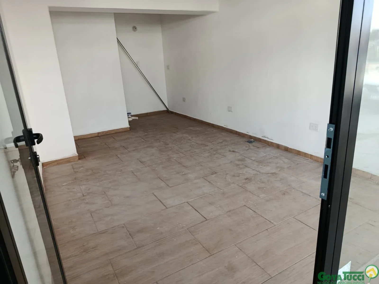 Local comercial en alquiler ubicado en Norte - Imagen 2