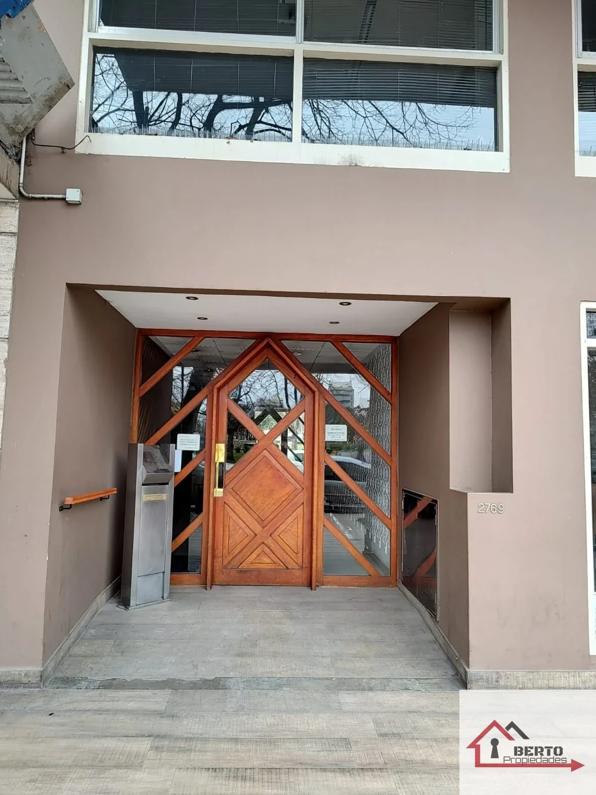Depto. 3 amb. en venta zona Plaza Mitre - Imagen 2