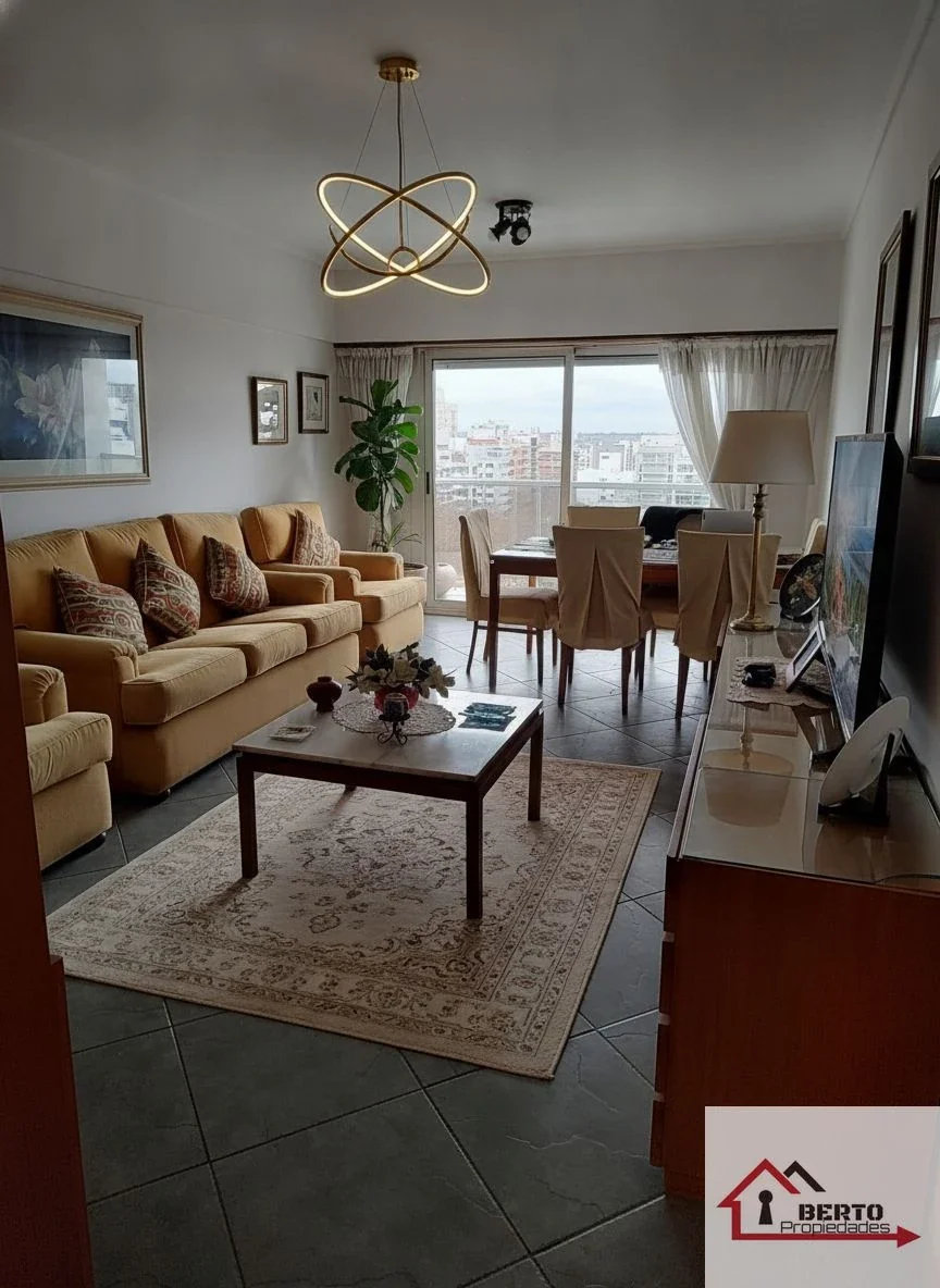 Depto. 3 amb. en venta zona Plaza Mitre - Imagen 1