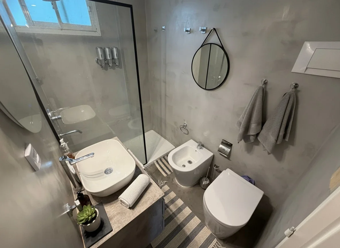 VENTA DPTO 4 AMB REFACCIONADO CON BALCÓN PISO ALTO BELGRANO - Imagen 5