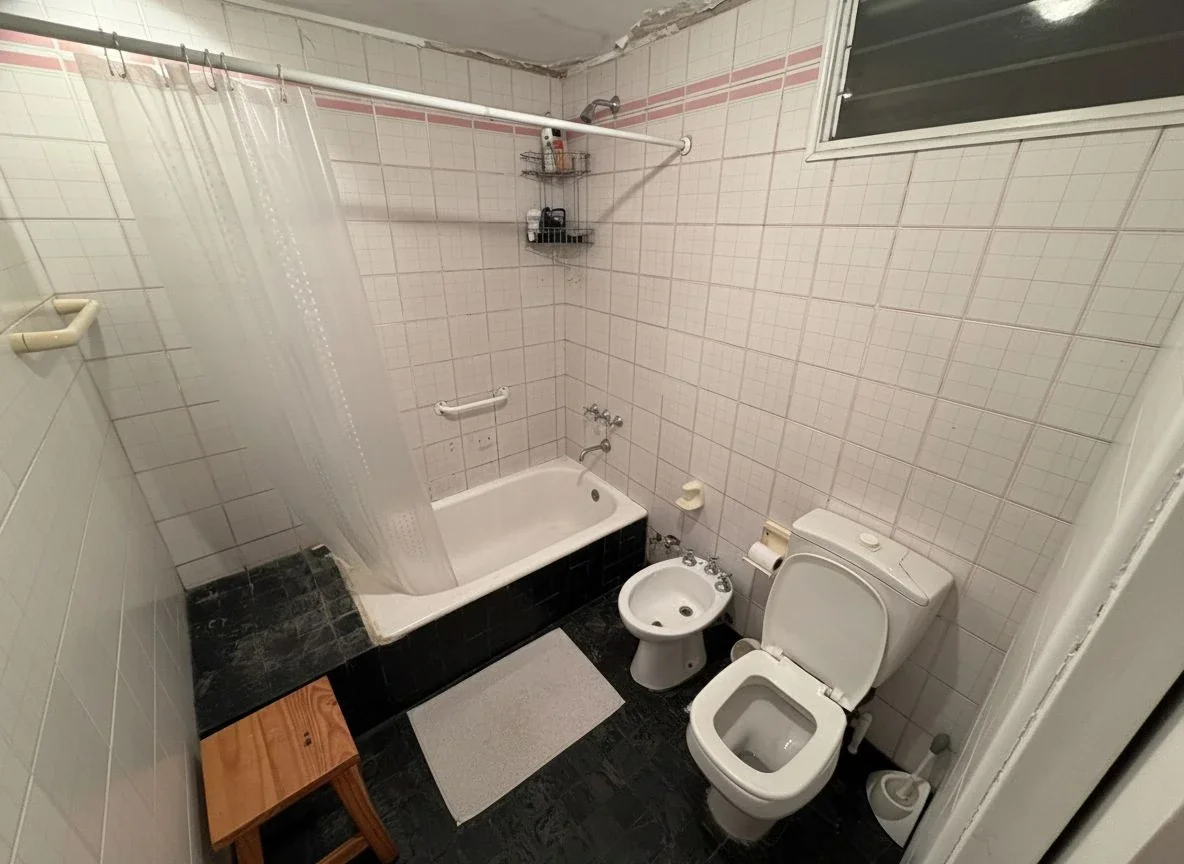VENTA PH 4 AMBIENTES CON PATIO, GRAN TERRAZA Y PARRILLA - Imagen 5