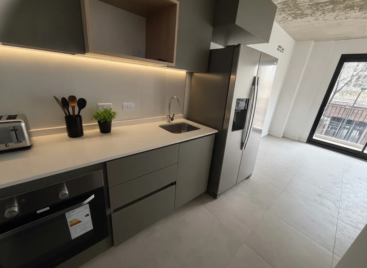 VENTA MONOAMBIENTE CON BALCÓN LUMINOSO BELGRANO - Imagen 2