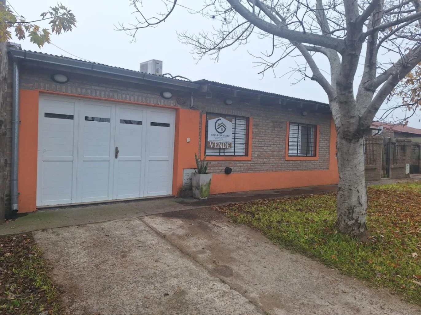 Casa en Alquiler c/ cochera en Puerto General San Martín - Imagen 2