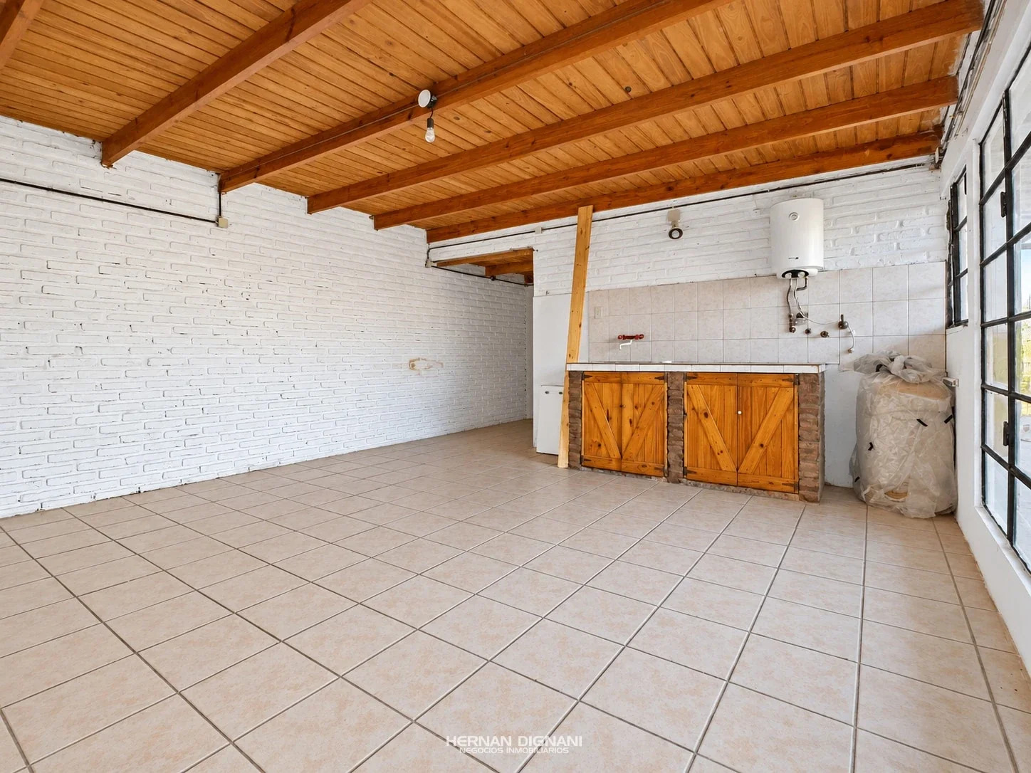 Casa de 1 dormitorio en venta - Bolivar 1550, Casilda - Imagen 2